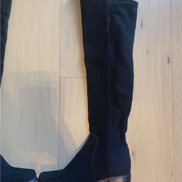 Black Knee-High Women's Boots - Picture 3 of 10